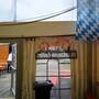 freifunk_muenchen_banner_am_eingang_des_bierzeltes.jpg